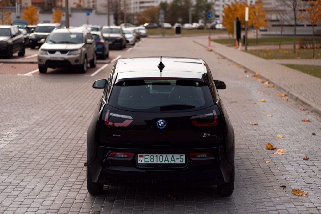 Używany samochód elektryczny – checklista przed zakupem krok po kroku